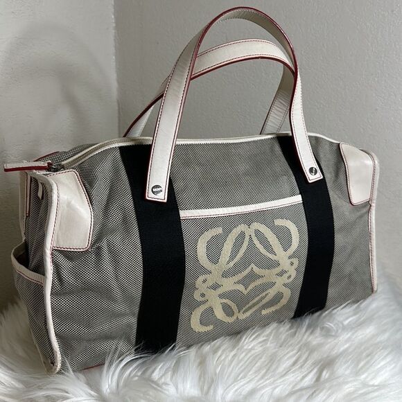 💯Authentic Loewe Duffle Bag🍀 - Picture 9 of 16